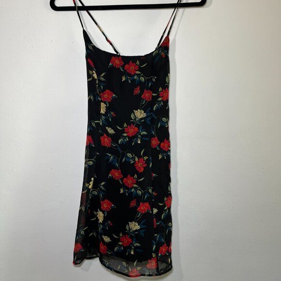 Urban Outfitters Black Floral Dress size XS - Picture 2 of 7